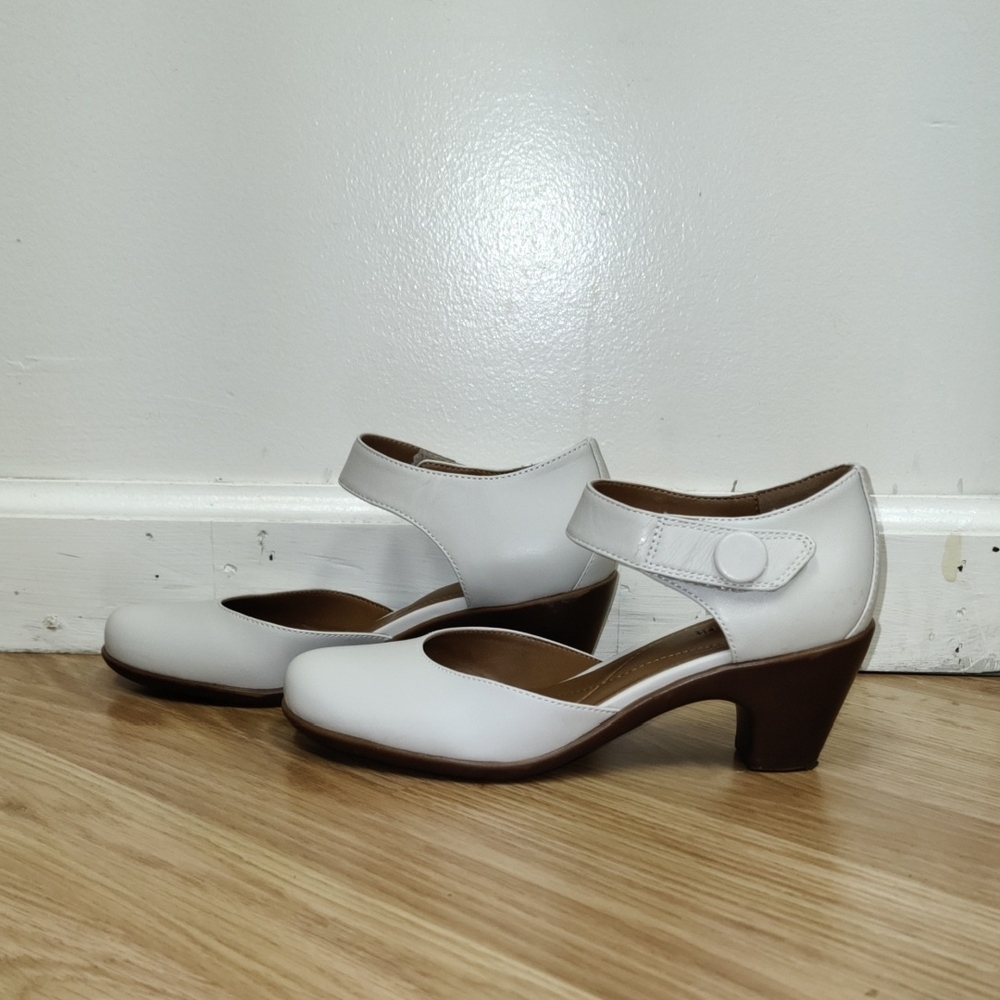 Clarice Mary Jane Heels Pumps